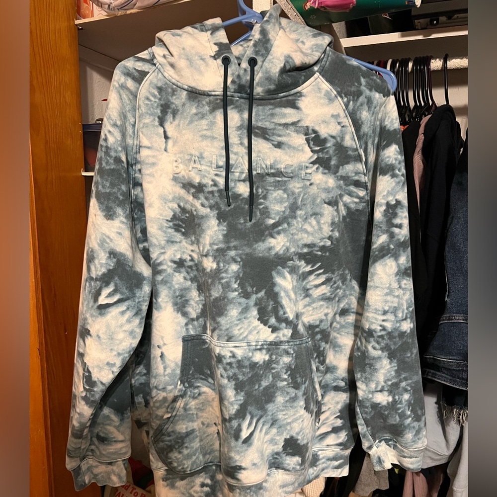 Men’s balance sweatshirt